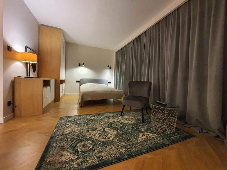 Mlociny Metro Apartment 3 Варшава Экстерьер фото